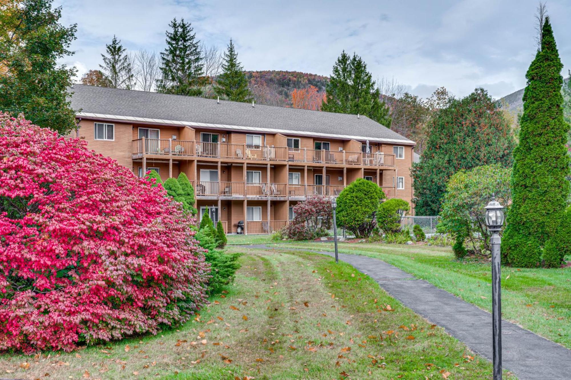 With Balcony 2 Mi To Loon Mtn! Apartment Lincoln